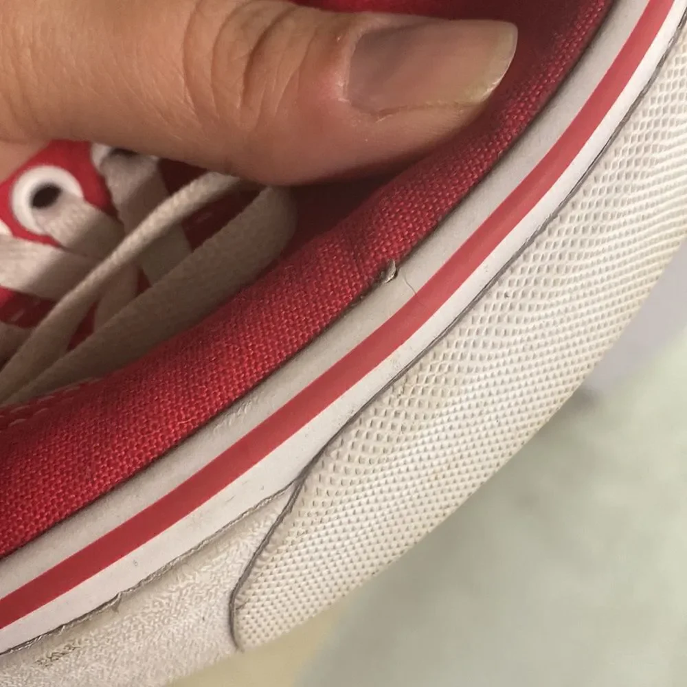 VANS 